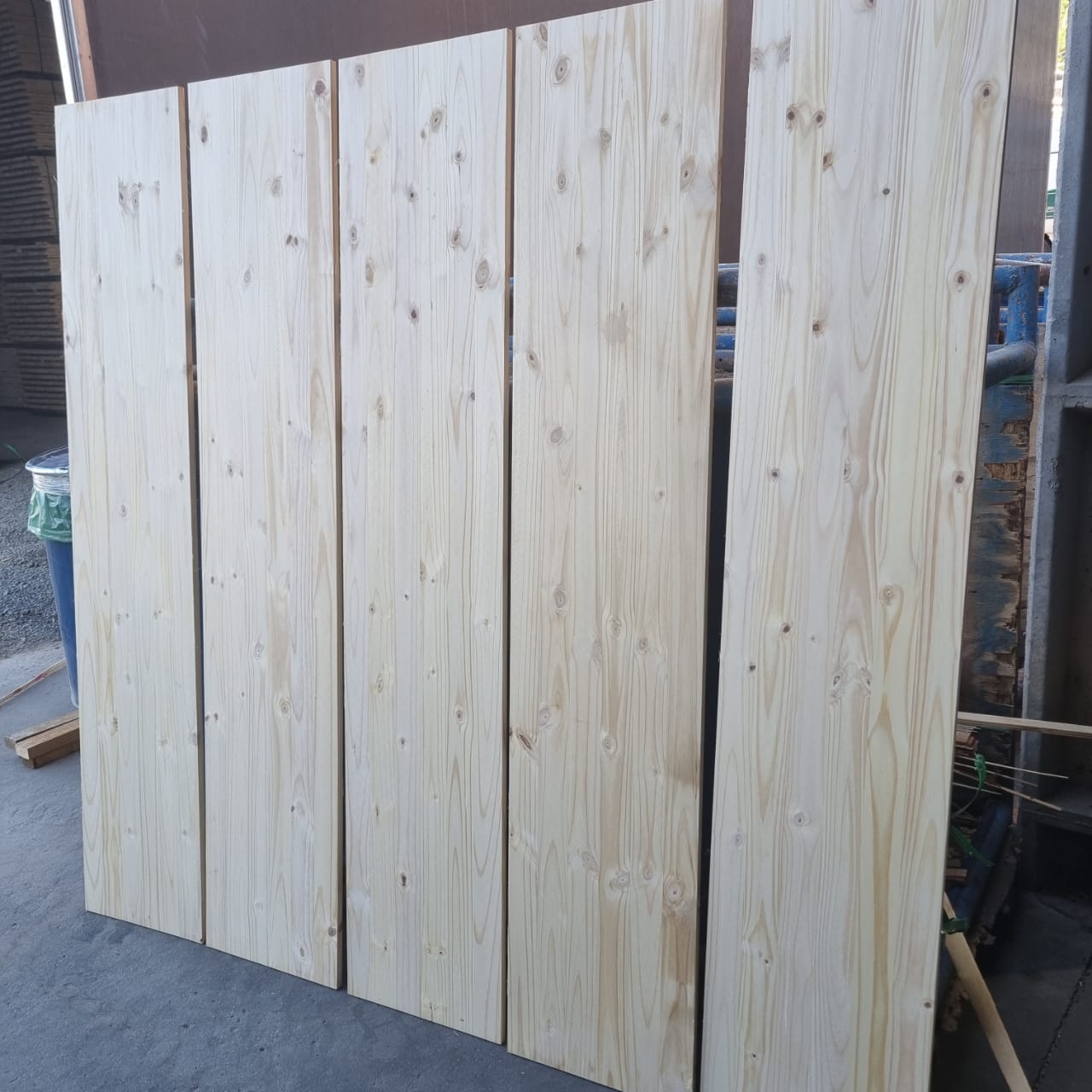 Painel de pinho · CC